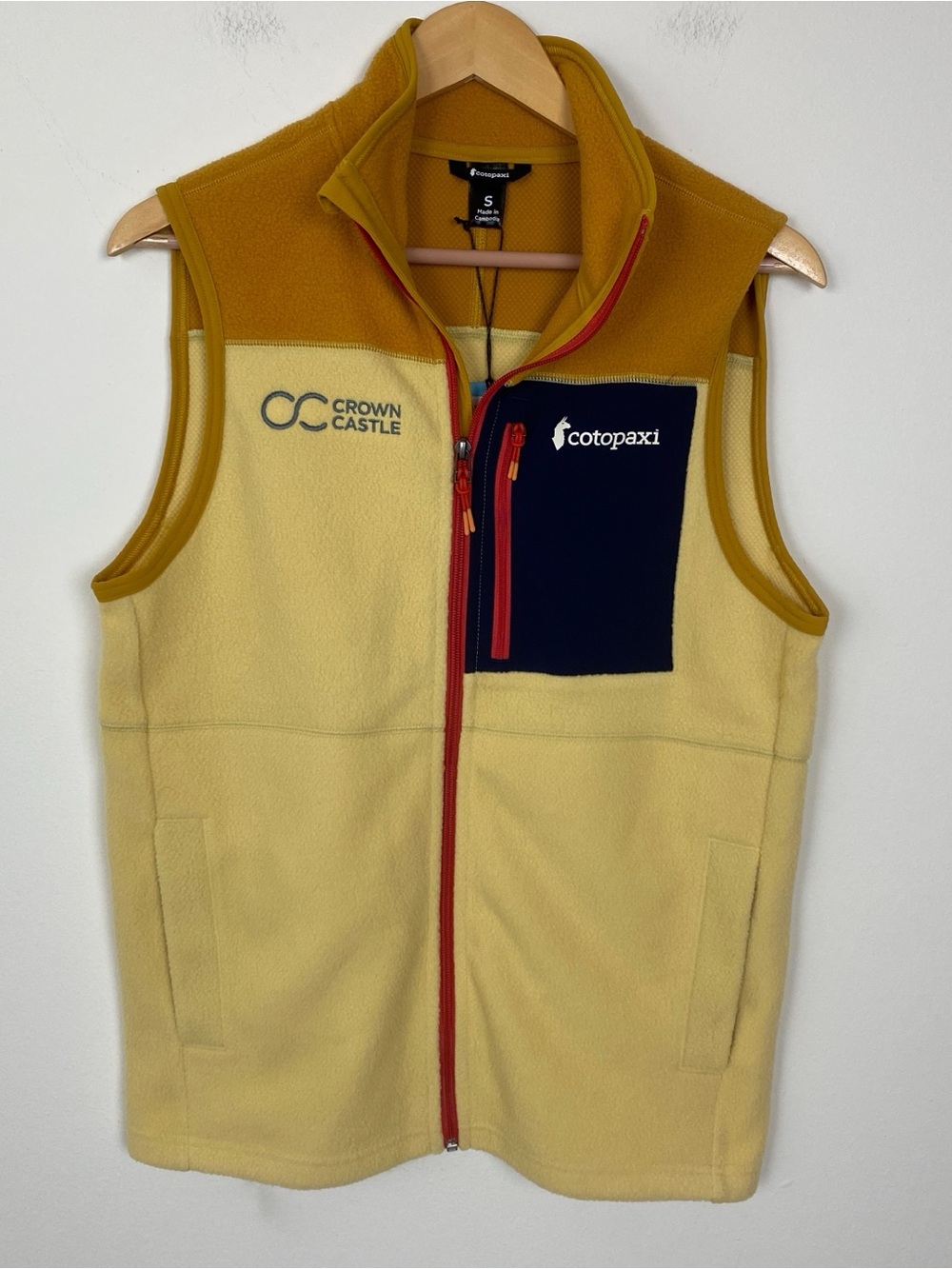 Cotopaxi Fleece Vest Mens Small Teca Hiking Outdoors Company Logo Sz S - Picture 2 of 8